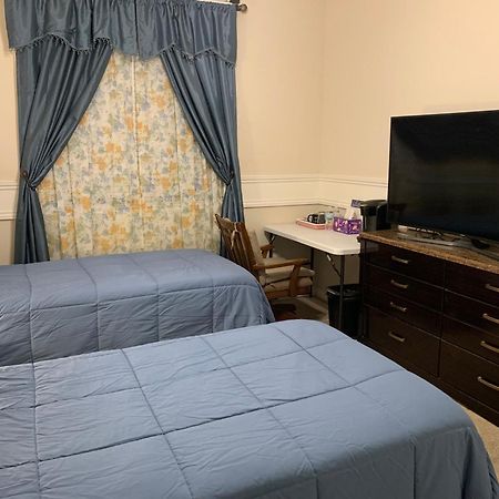 Luxhome Suites N Villa Riverside Kültér fotó